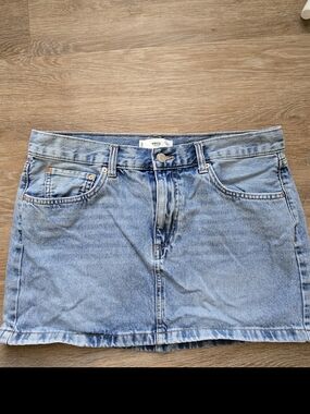 Mango Washed Light Blue Denim Mini Skirt Size L